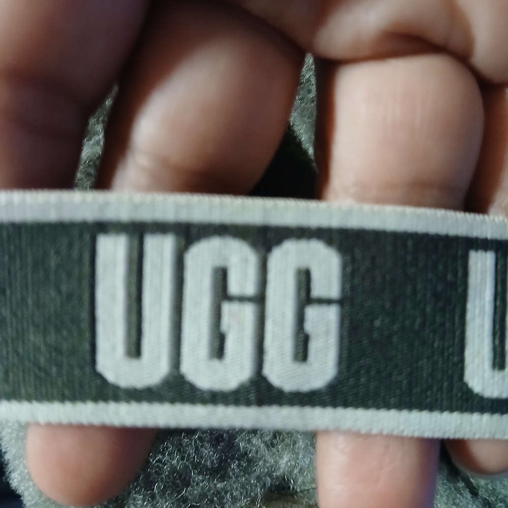UGG Kids Gray Fluffy Slippers - Picture 2 of 7